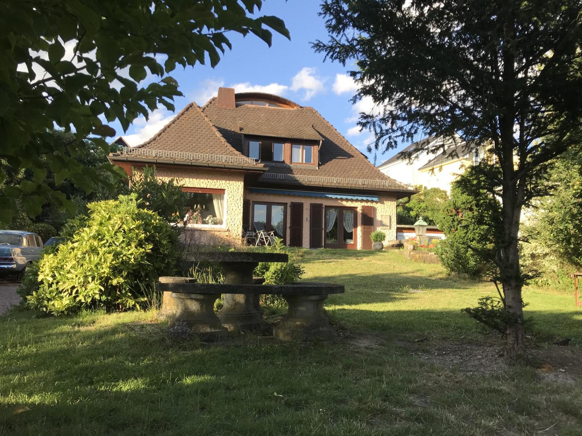 Living The * Friedrichsdorf